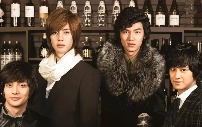 Мальчики краше цветов (2009)